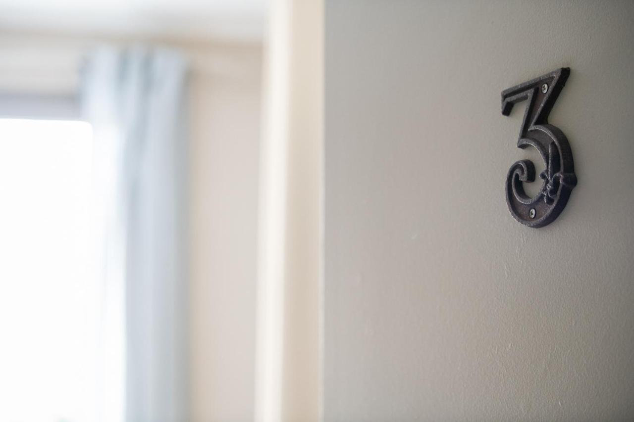 Chez Jostel - Chambre 6 Genay  Kültér fotó